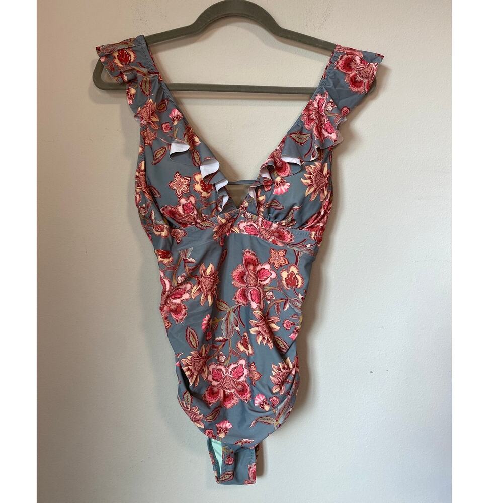 NWT Cupshe Floral One Piece Swimsuit Size Large